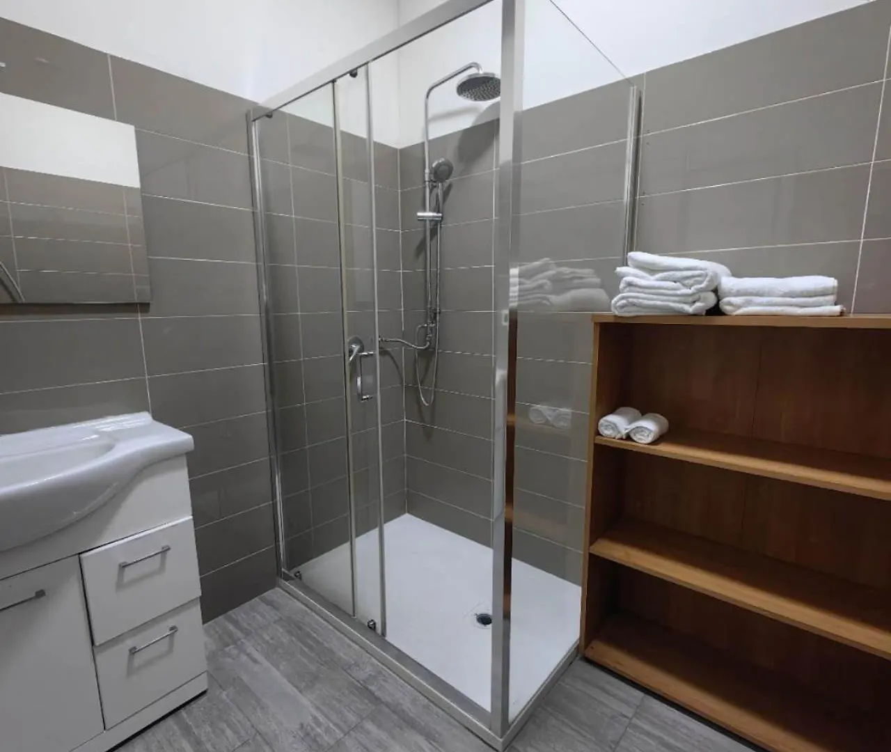 Apartment Milanforester Italy